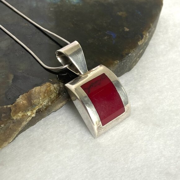 Solid Sterling Silver 925 Curved Sim Red Jasper Pendant Necklace 20" Snake Chain - Picture 4 of 16